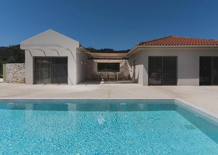 Alkinari Villa, By Tk Premium Villa *